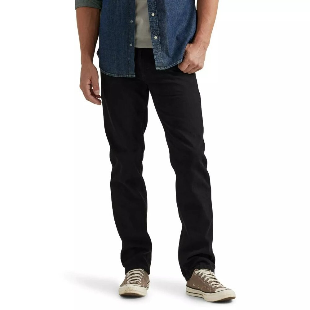 NEW Wrangler Regular Fit Comfort Jeans 29x30